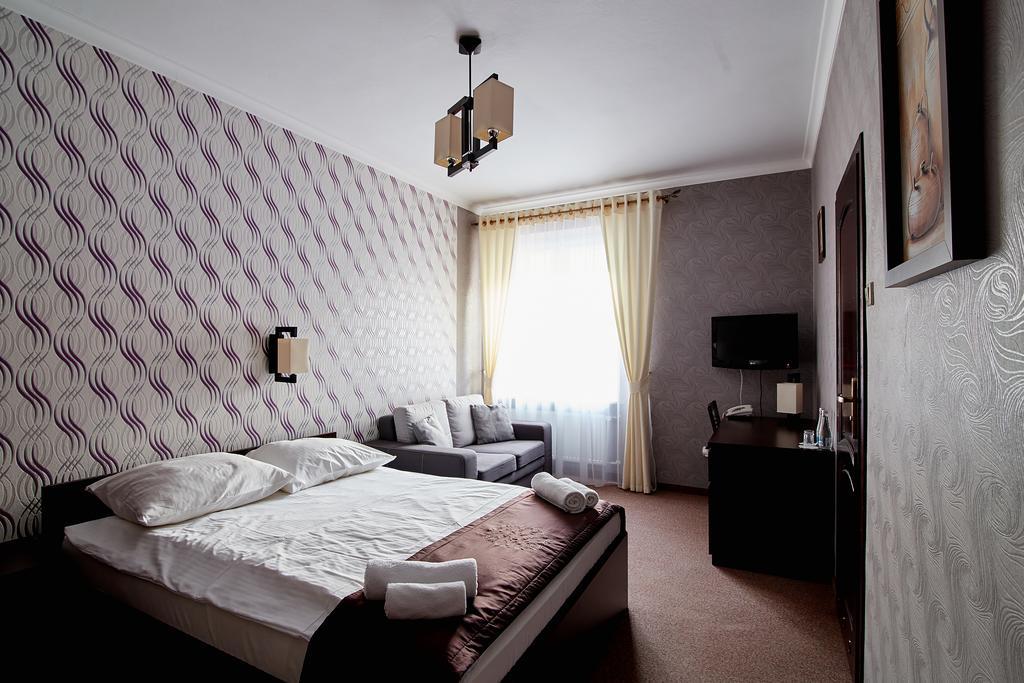 Rota Hotel Biala Podlaska Exterior photo