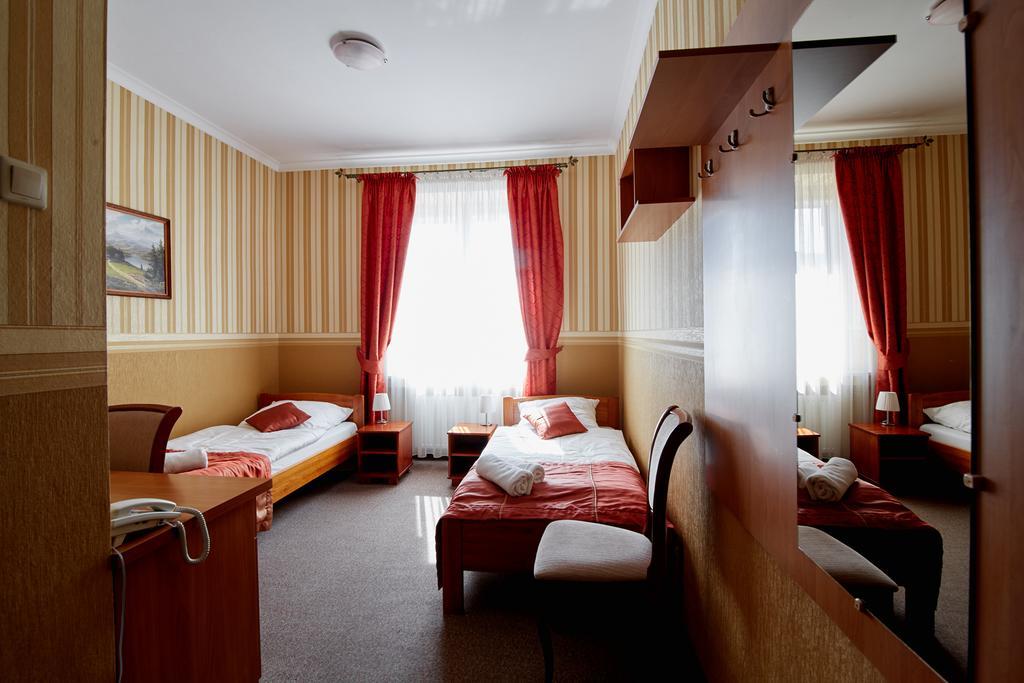 Rota Hotel Biala Podlaska Exterior photo